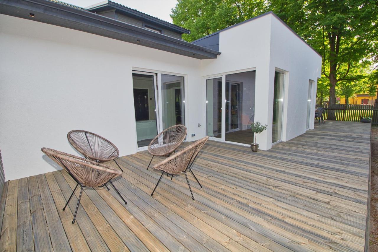 Casa Monkey Paernu With Sauna And Terrace Exteriör bild