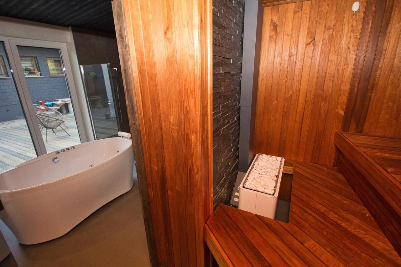 Casa Monkey Paernu With Sauna And Terrace Exteriör bild